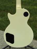 2_epi_les_paul_studio.png